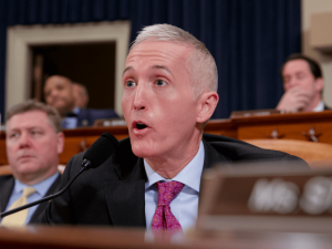 Trey Gowdy before and after plastic surgery - Lights Fashion Beauty